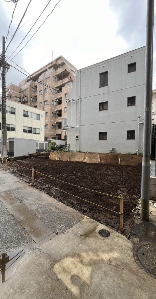 新宿区　木造二階建て解体工事