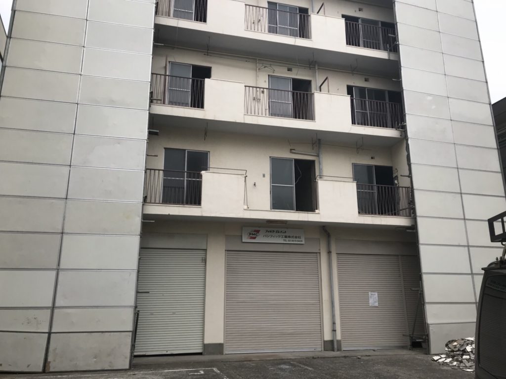 豊島区巣鴨　パネル養生設置